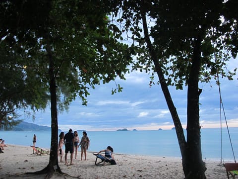 Beach nearby, sun loungers, beach umbrellas, beach towels