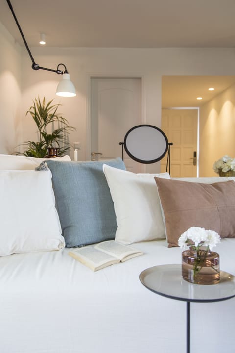 Luxury Suite | 1 bedroom, in-room safe, desk, soundproofing