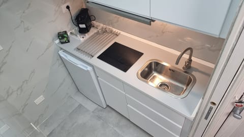 Shared fridge, microwave