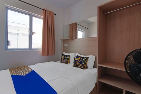 Economy Double Room | Soundproofing, bed sheets