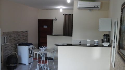 Standard Room | Private kitchen | Fridge, microwave, blender, cookware/dishes/utensils