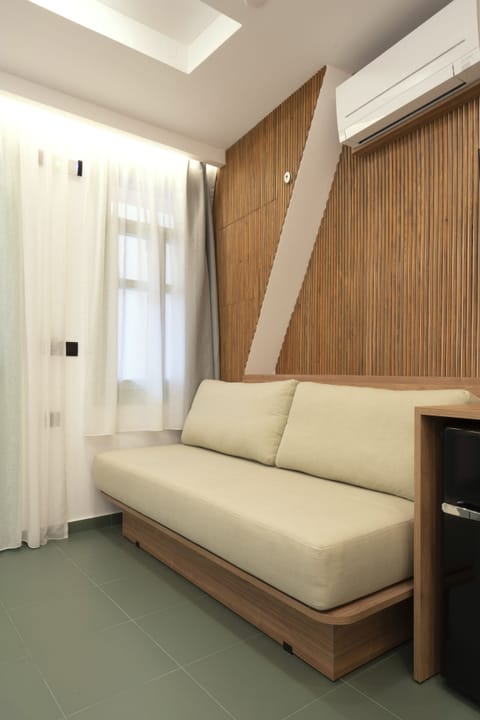 Design Triple Room, 1 Queen Bed with Sofa bed, Non Smoking, Courtyard View (00) | Premium bedding, pillowtop beds, in-room safe, individually decorated