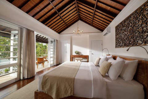 5 Bedroom Pool Villa | Pillowtop beds, minibar, in-room safe, individually decorated