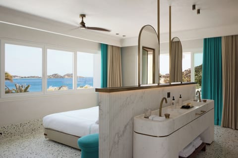 Panoramic Suite, Hot Tub, Sea View | In-room safe, desk, laptop workspace, soundproofing