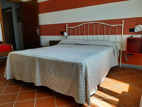 Comfort Double Room | Individually furnished, free WiFi