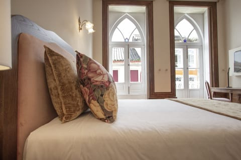 Grand Room | Egyptian cotton sheets, premium bedding, individually decorated