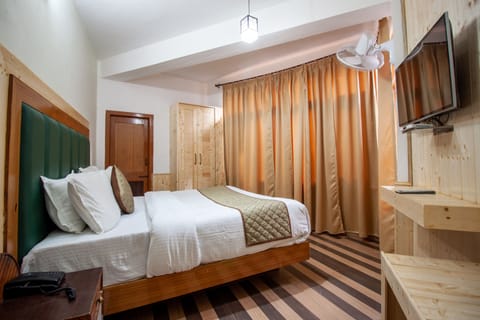 Deluxe Room | Free WiFi, bed sheets