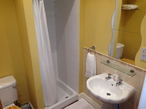 Studio, Private Bathroom, Garden View (GroundFloor-Self catering) | Bathroom