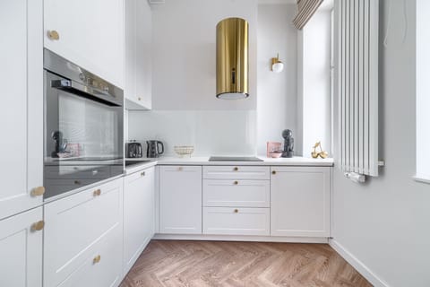 Apartment | Private kitchen | Espresso maker, coffee/tea maker, electric kettle