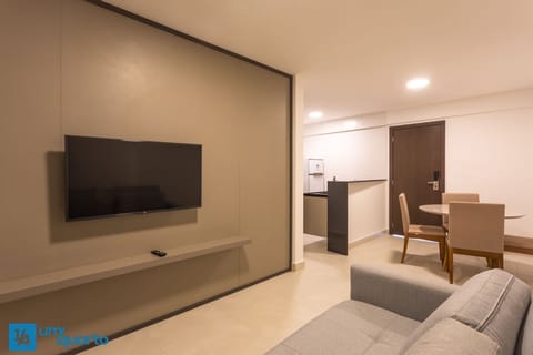 Apartment | Living area | 32-inch TV with digital channels