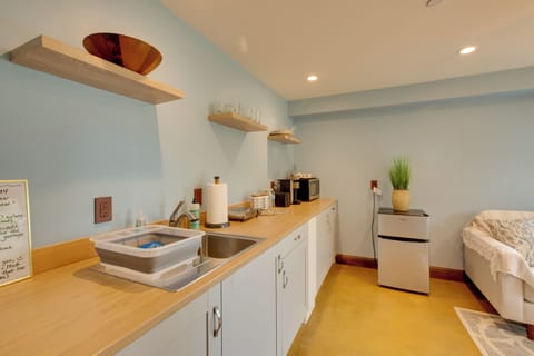 Apartment (1 Bedroom) | Interior