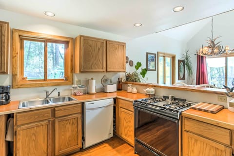 House (1 Bedroom) | Interior