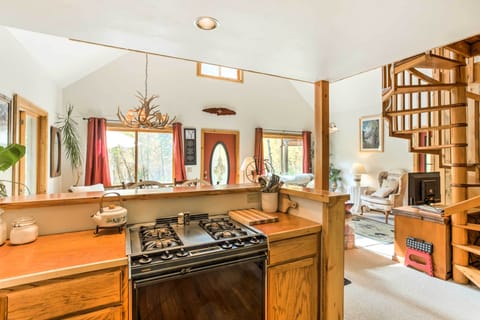 House (1 Bedroom) | Interior