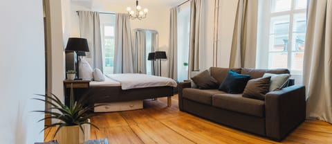 Family Double Room | Iron/ironing board, free WiFi, bed sheets