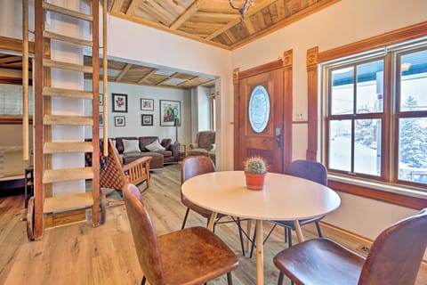 House (1 Bedroom) | Interior