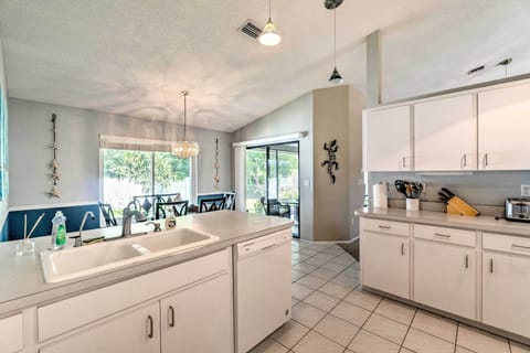 House (3 Bedrooms) | Private kitchen | Microwave, oven, stovetop, dishwasher