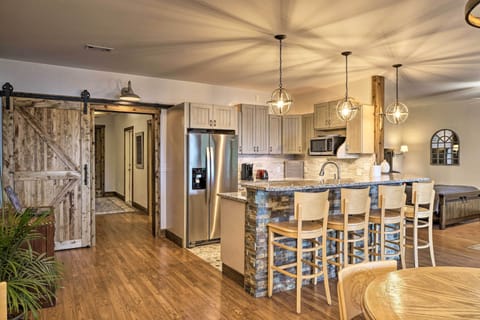 Apartment (1 Bedroom) | Interior