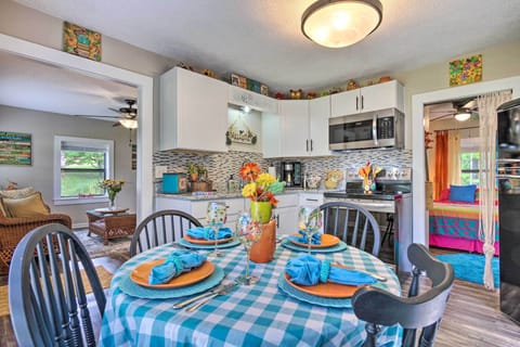 Cottage (2 Bedrooms) | Interior