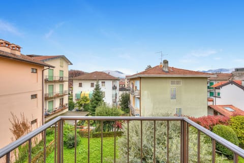 Family Apartment, 2 Bedrooms (Riccardo House Stresa 1 min from Lake) | Balcony