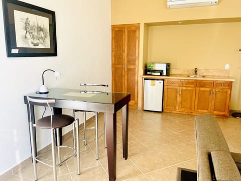 Suite Agaves 2 | Private kitchen | Microwave