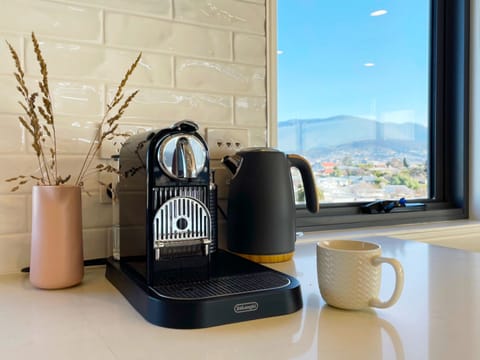 Premium Apartment | Coffee and/or coffee maker