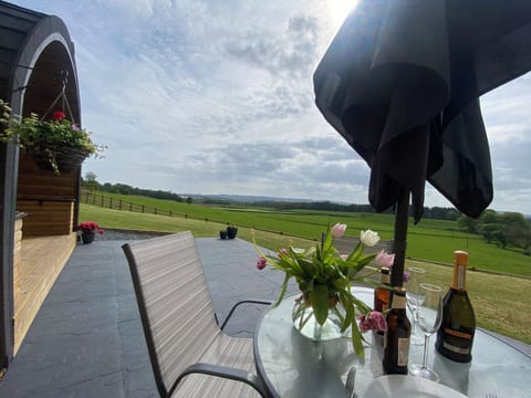 Cottage | Property grounds