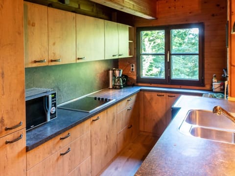 Chalet | Private kitchen | Highchair