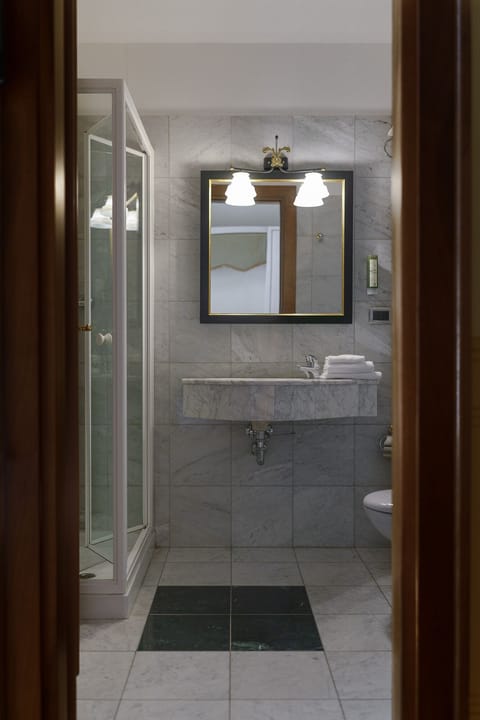 Free toiletries, hair dryer, bathrobes, slippers