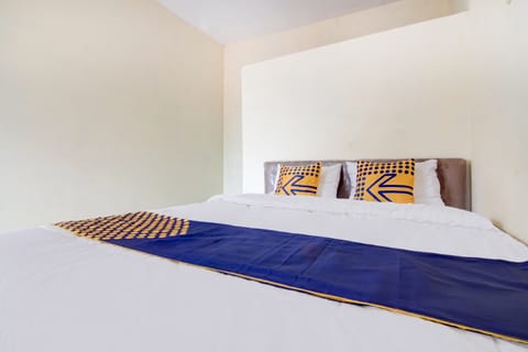 Double Room | Soundproofing, free WiFi, bed sheets