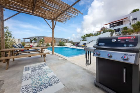 Apartment, 1 Bedroom, Smoking, Terrace | BBQ/picnic area