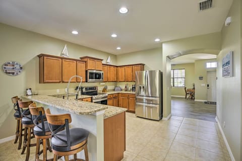 House (4 Bedrooms) | Private kitchen | Microwave, oven, stovetop, dishwasher