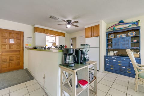 House (4 Bedrooms) | Private kitchen | Microwave, oven, stovetop, dishwasher