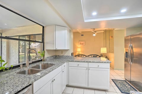 House (4 Bedrooms) | Private kitchen | Microwave, oven, stovetop, dishwasher