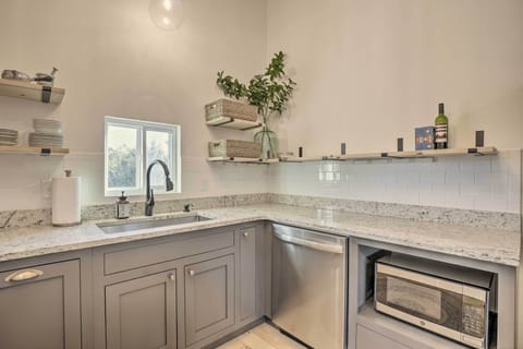 Cottage (3 Bedrooms) | Interior