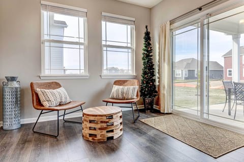 House (3 Bedrooms) | Interior