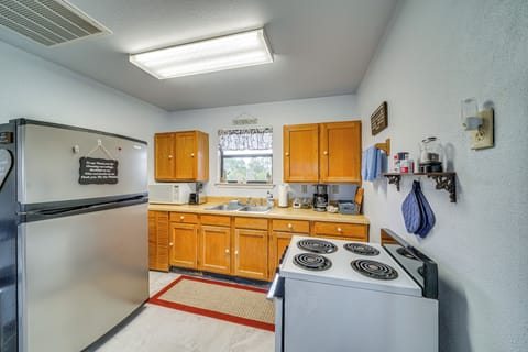 House (1 Bedroom) | Interior