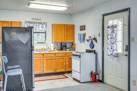 House (1 Bedroom) | Interior