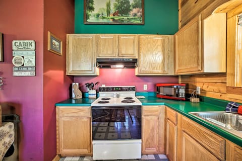 House (1 Bedroom) | Interior