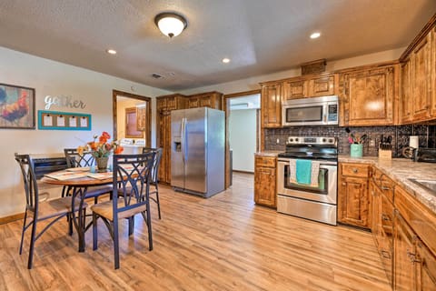 Cottage (2 Bedrooms) | Interior