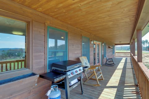 House (6 Bedrooms) | Interior