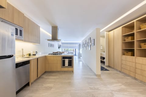 Apartment | Private kitchen | Full-size fridge, stovetop, toaster, blender