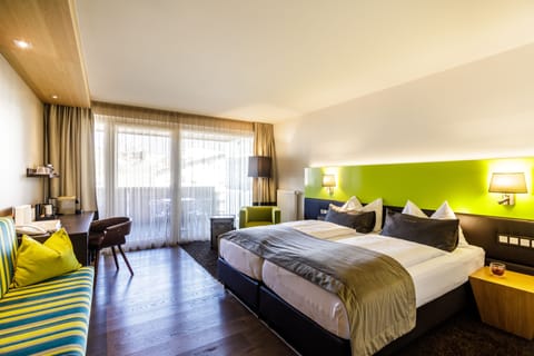 Premium Double or Twin Room, Balcony, River View | Hypo-allergenic bedding, free minibar items, in-room safe, soundproofing