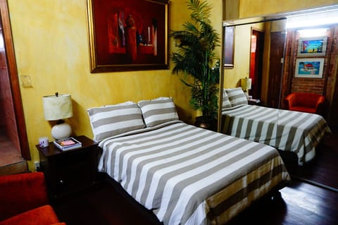 Standard Room, 1 Full Bed  | In-room safe, free WiFi