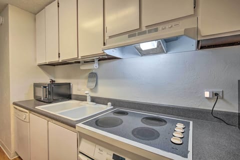 Apartment (1 Bedroom) | Interior