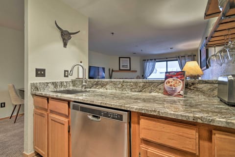 Apartment (1 Bedroom) | Interior