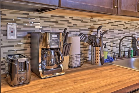 Apartment (0 Bedroom) | Interior