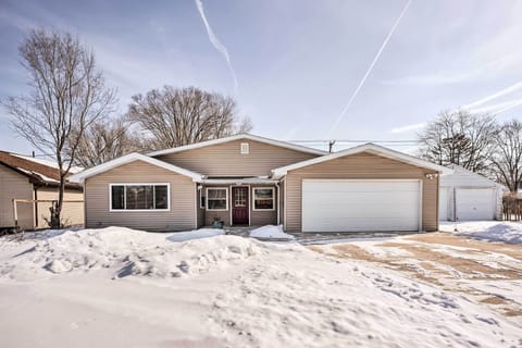 House (5 Bedrooms) | Interior