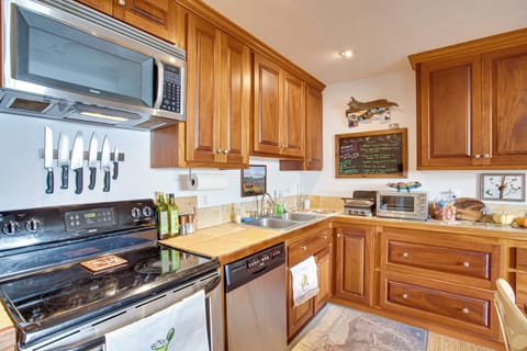 Apartment (1 Bedroom) | Interior