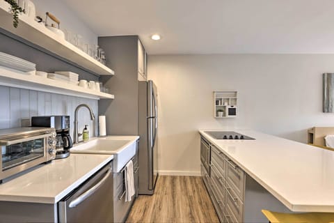 Apartment (0 Bedroom) | Interior