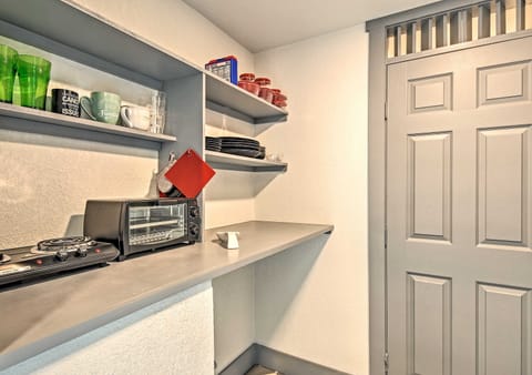 House (1 Bedroom) | Interior